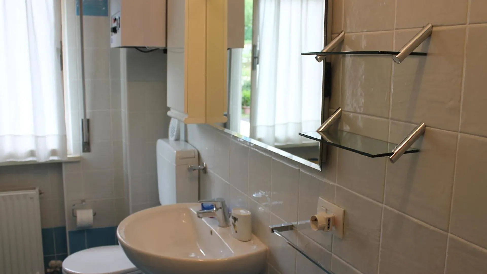 Favola Bella Apartment Bardolino 0*,